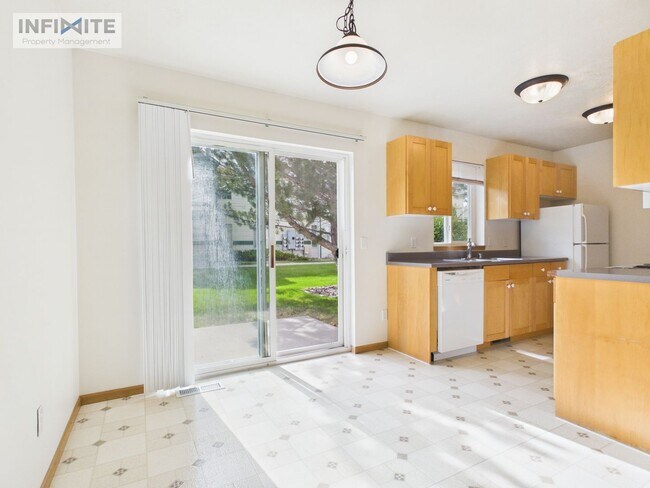 Building Photo - Cozy 3 Bedroom Home with 2-Car Garage in Prime West Bozeman Location