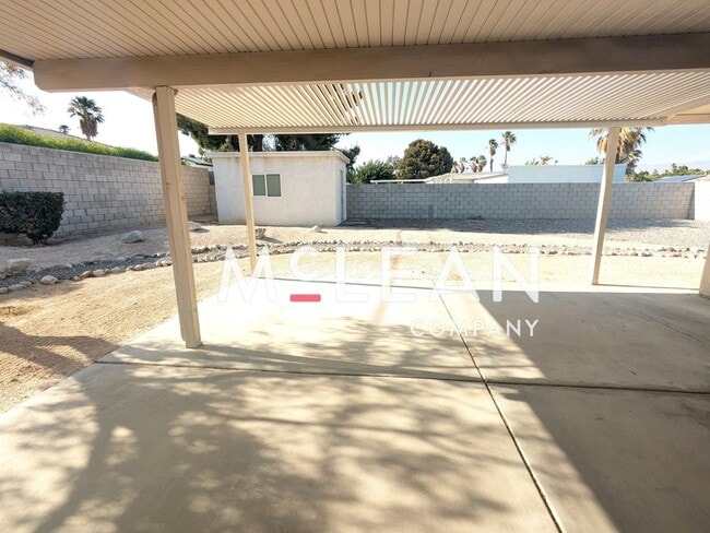 Building Photo - Great Deal on Beautiful 4 Bedroom Home!