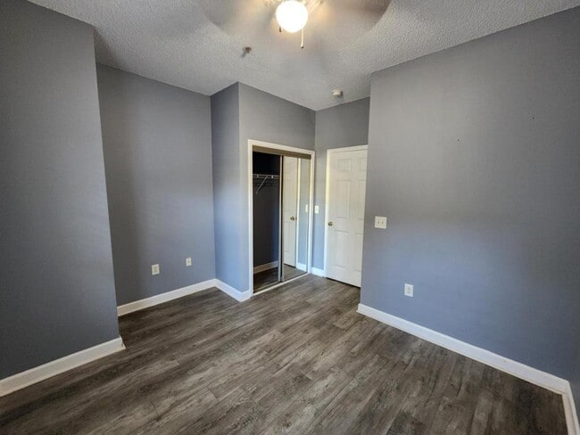 Building Photo - 302 Kiskadee Loop