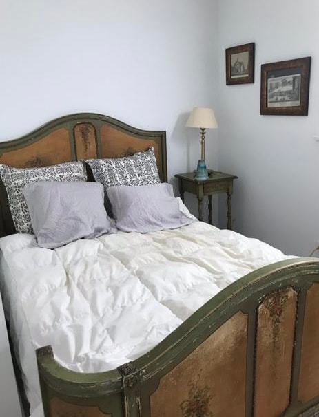 Building Photo - 1561 W 23rd St