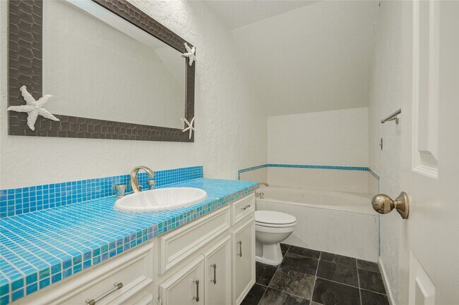 Building Photo - 14003 Muirfield Village Dr