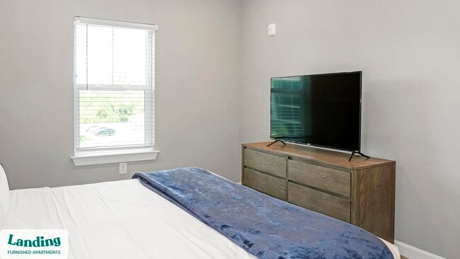 Building Photo - 3050 Steeple Cir