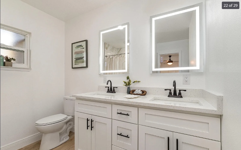 Building Photo - 1315 Armory Dr NE