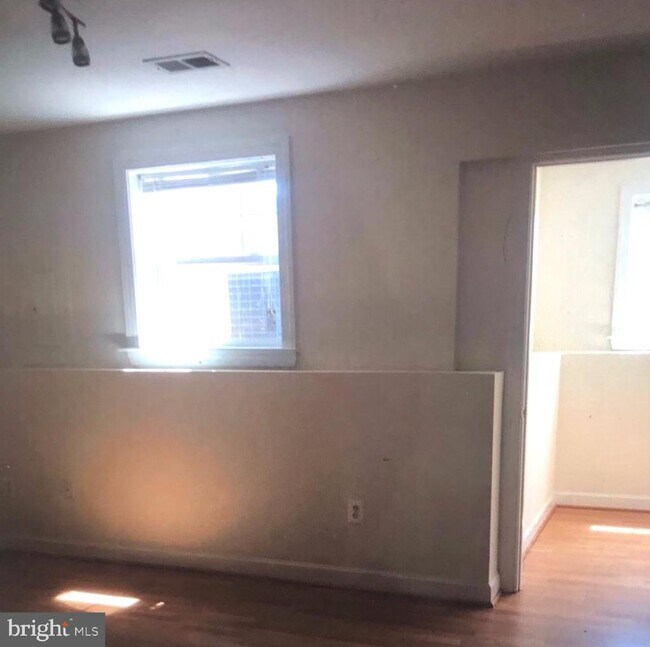 Building Photo - 8188 Rainwater Cir