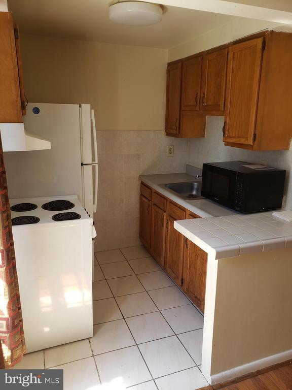 Primary Photo - 100 N 3rd St