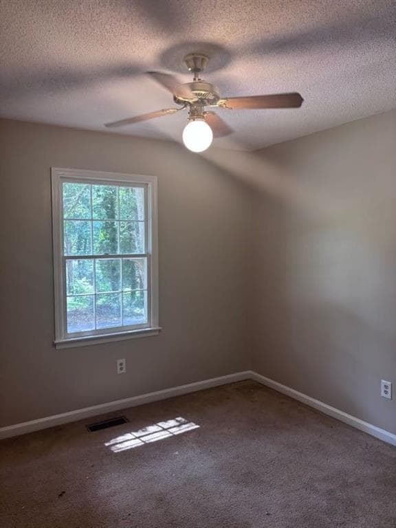 Building Photo - 1634 Kimble Dr SW