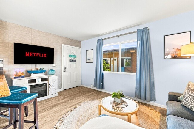 Building Photo - 829 San Fernando Pl