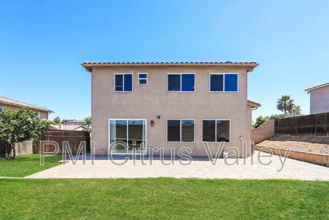 Building Photo - 28560 Sunridge Ct