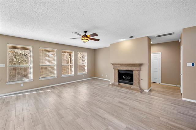 Building Photo - 1116 Wedgewood Dr