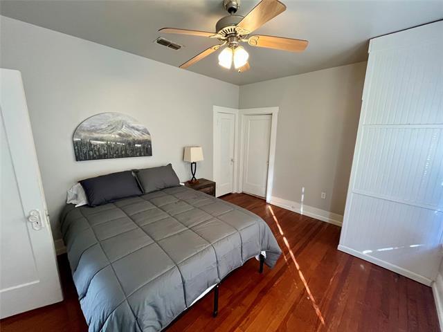 Building Photo - 725 Peach St