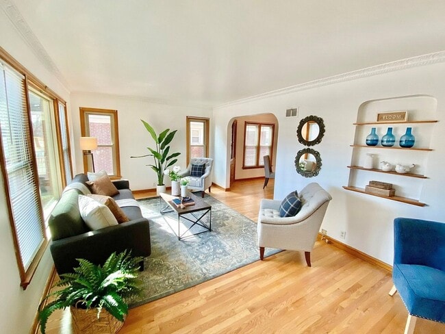 Building Photo - 2787 N Sholes Ave