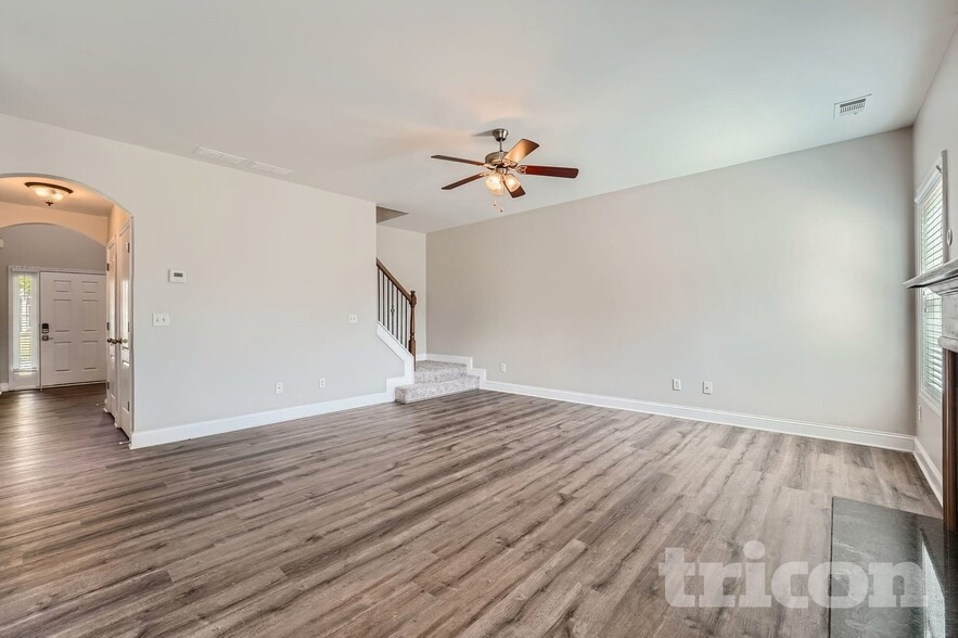 Building Photo - 7942 Hawks Nest Trail