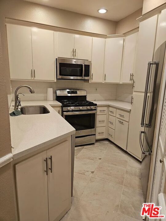 Building Photo - 12211 Idaho Ave