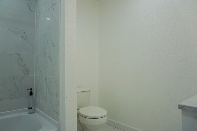 Building Photo - 233 Grand Prix Dr