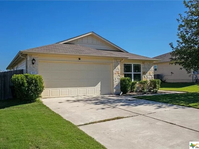 Building Photo - 103 Frio River Trail