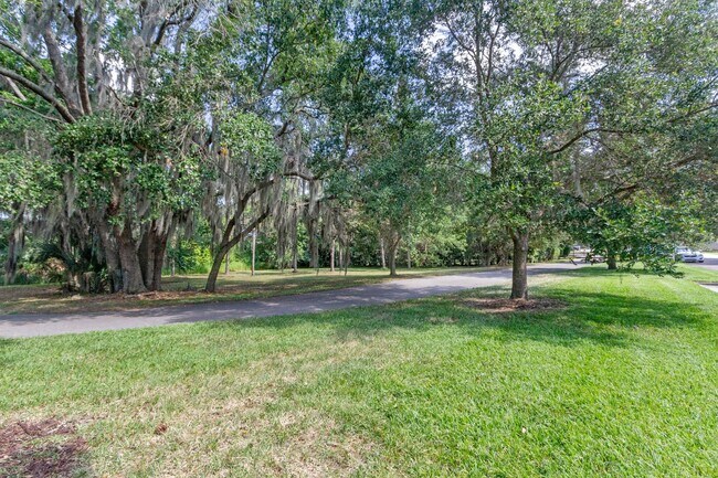 Building Photo - New Rental