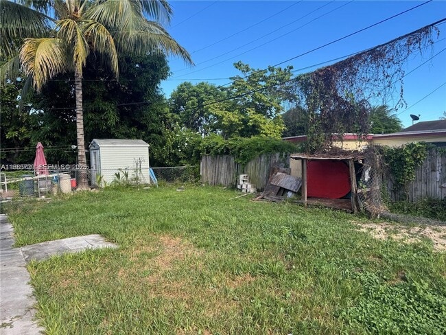 Building Photo - 1178 NW 105th Terrace