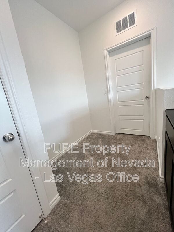 Building Photo - 7366 N Decatur Blvd