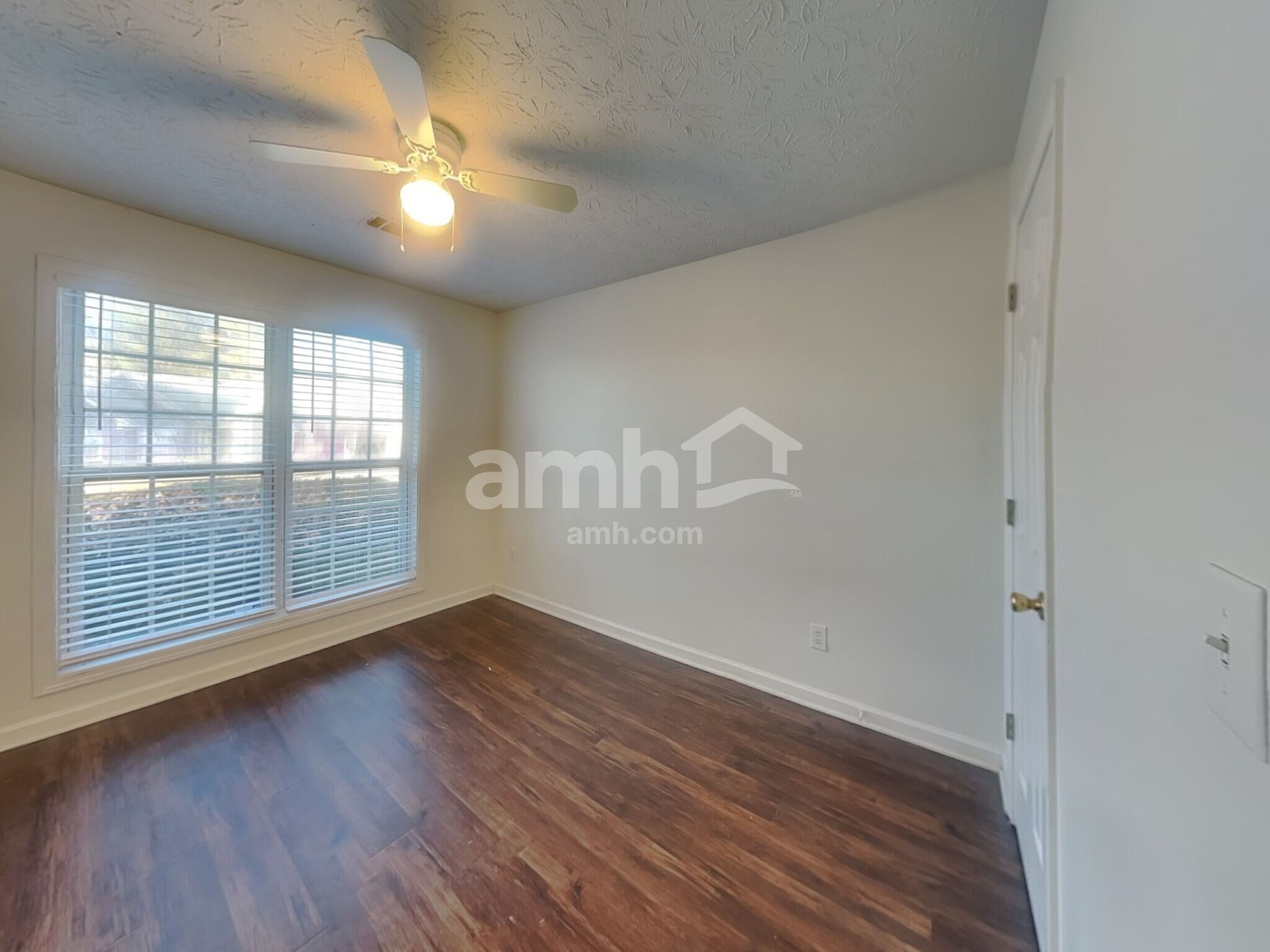 Building Photo - 951 Garden Oak Ct