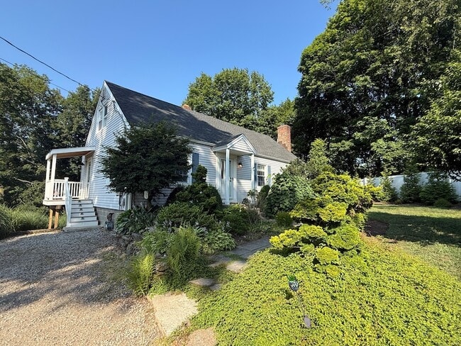 Building Photo - 111 Mill Hill Rd