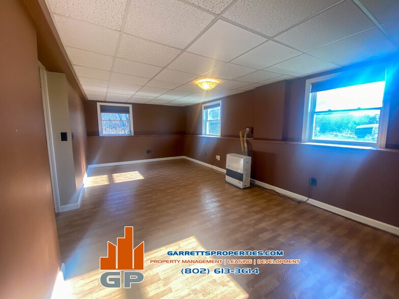 Building Photo - 193 Browns River Rd