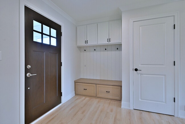 Building Photo - 263 Bobwhite Ln