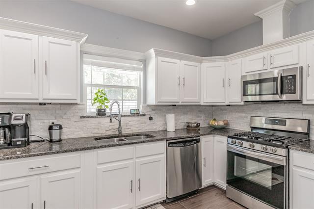 Building Photo - 1818 Ebbtide Ln