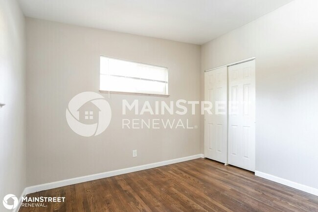 Building Photo - 3125 Racine St