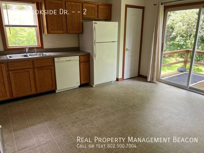 Building Photo - 123 Brookside Dr