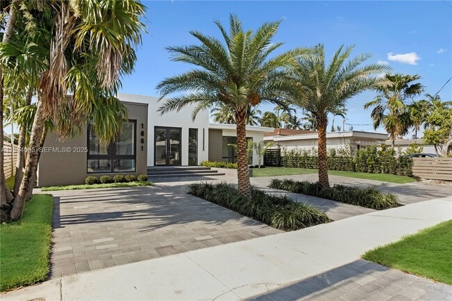 Building Photo - 1661 Daytonia Rd