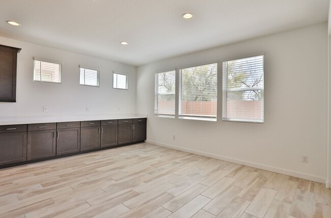 Building Photo - Brand New 4 bed/3 bath in Hawes Crossing C...