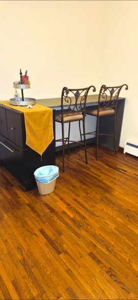 Building Photo - 7629 Bloomington Ave S