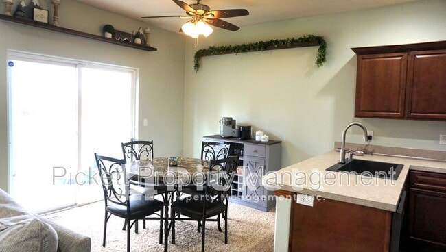 Building Photo - 3886 Malott Pl SE