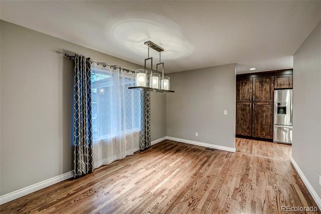 Building Photo - 953 Shadow Mountain Dr