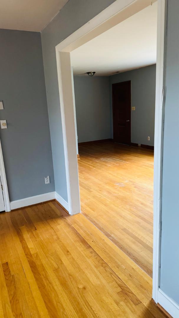 Building Photo - 4905 Murray Rd