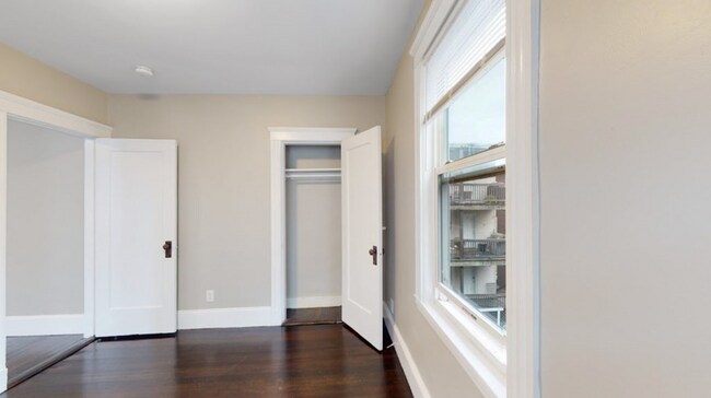 Building Photo - 6 Ashmont Ct