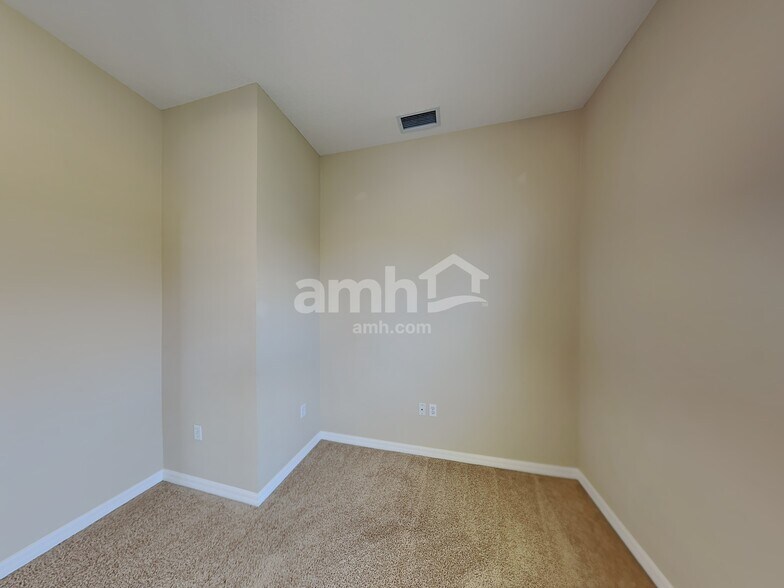 Building Photo - 8215 47th St Cir E