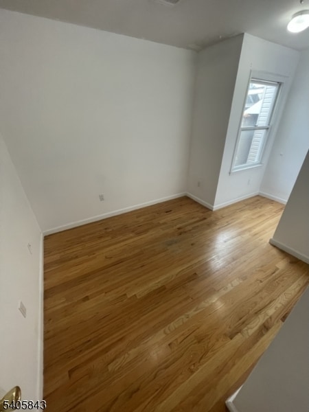 Building Photo - 146 Ferry St