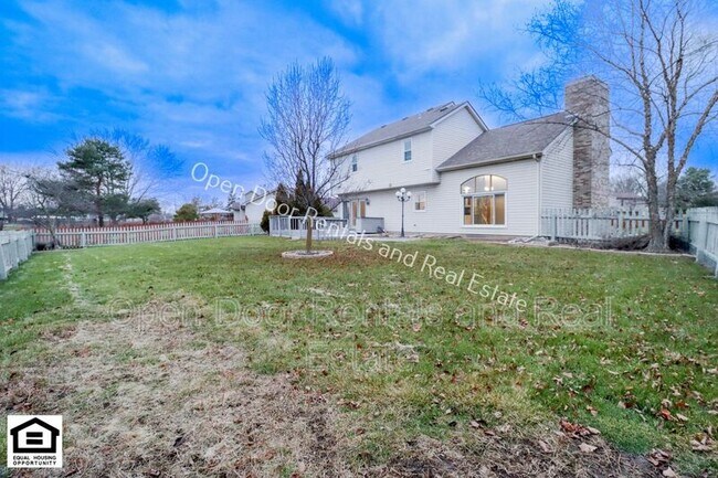 Building Photo - 8218 Fountainhead Dr