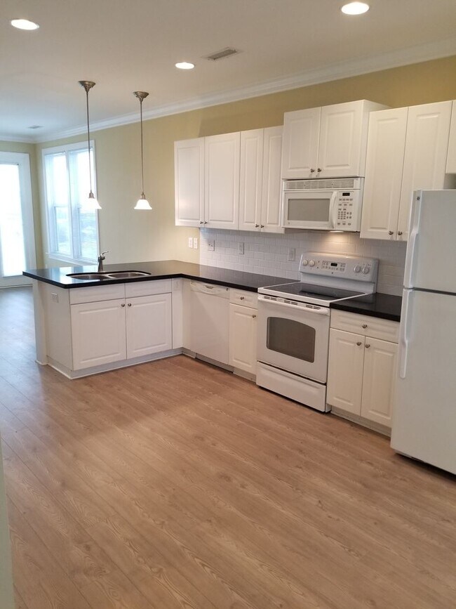 Building Photo - 108B Egret Landing Ct