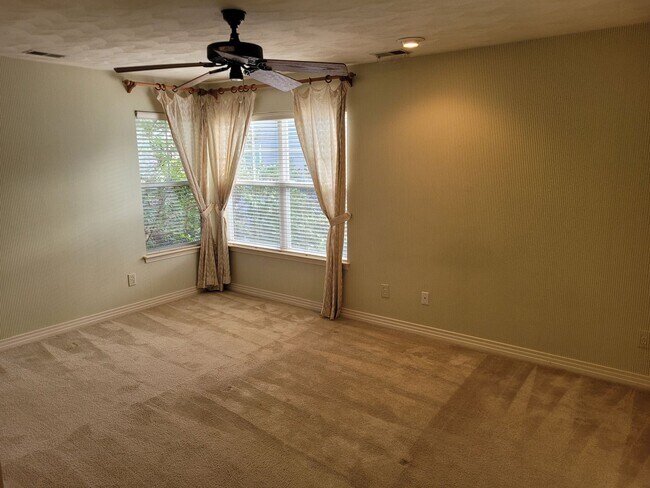 Building Photo - THREE SHIPS LANDING - Four Bedroom Condo
