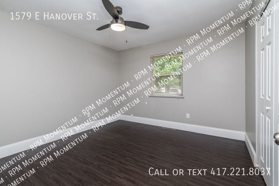 Building Photo - 1579 E Hanover St