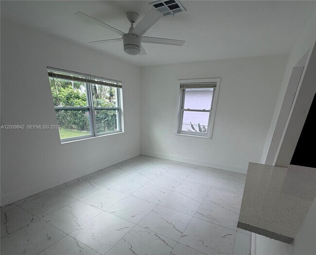 Building Photo - 1005 NW 123rd St