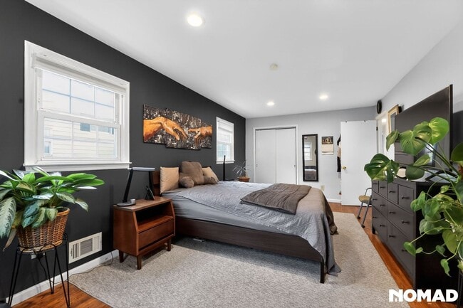 Building Photo - Charming 2BR Apartment in Metuchen