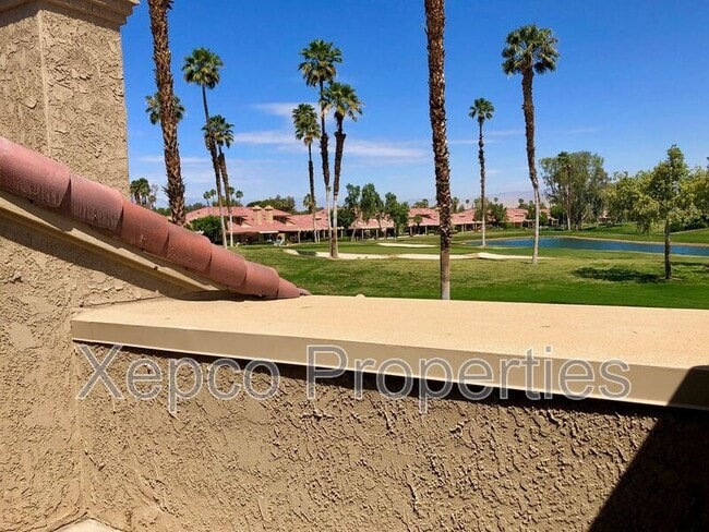 Building Photo - 77642 Woodhaven Dr S