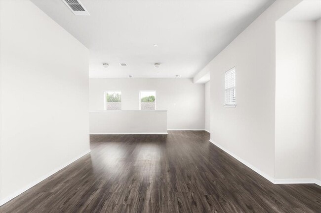 Building Photo - 2800 Joe Dimaggio Blvd