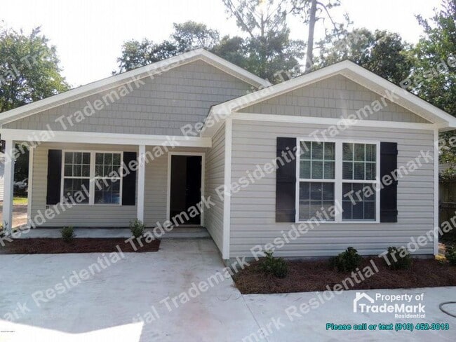 Primary Photo - 3 Bedroom, 2 Bath House Available Now