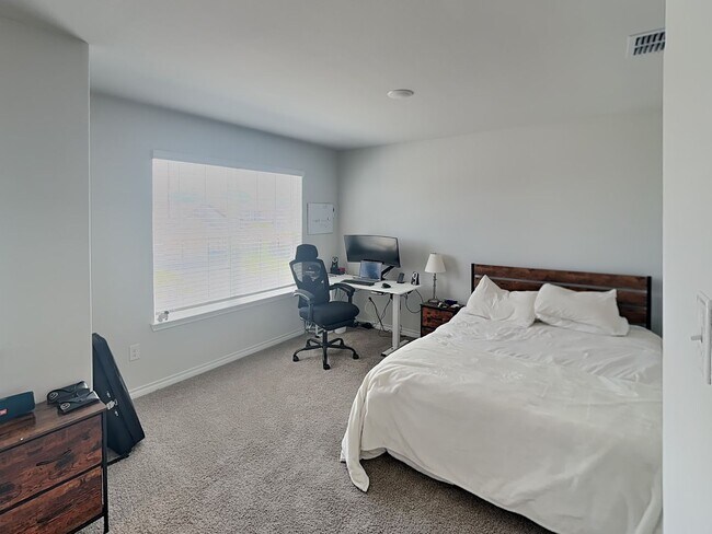Building Photo - Like-New 2024 Build with Office, Game Room & Designer Finishes in Prime Fort Worth Location!