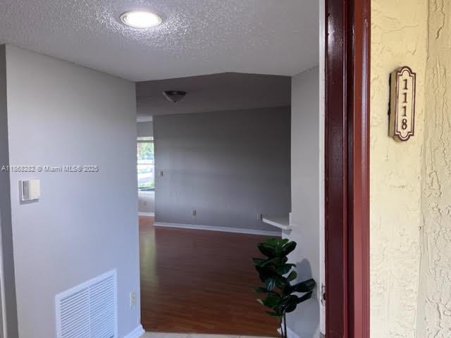 Building Photo - 12540 Vista Isles Dr