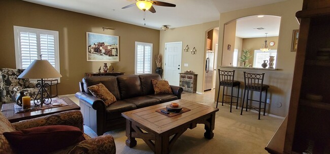 Building Photo - FURNISHED Single Family Home-RATE DISPLAYE...